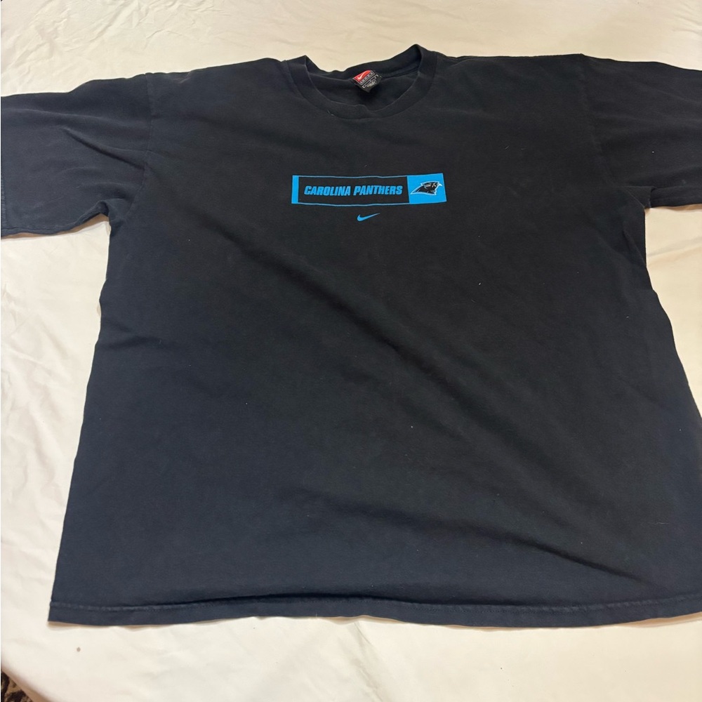 Vintage 90s 2000s Nike Men's Black Carolina Panthers T-Shirt